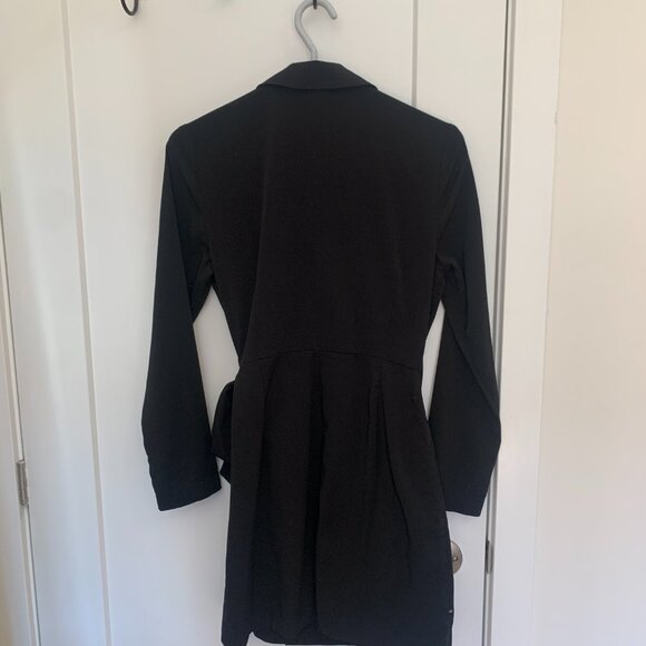 Black Dynamite tie-waist dress - Picture 2 of 3